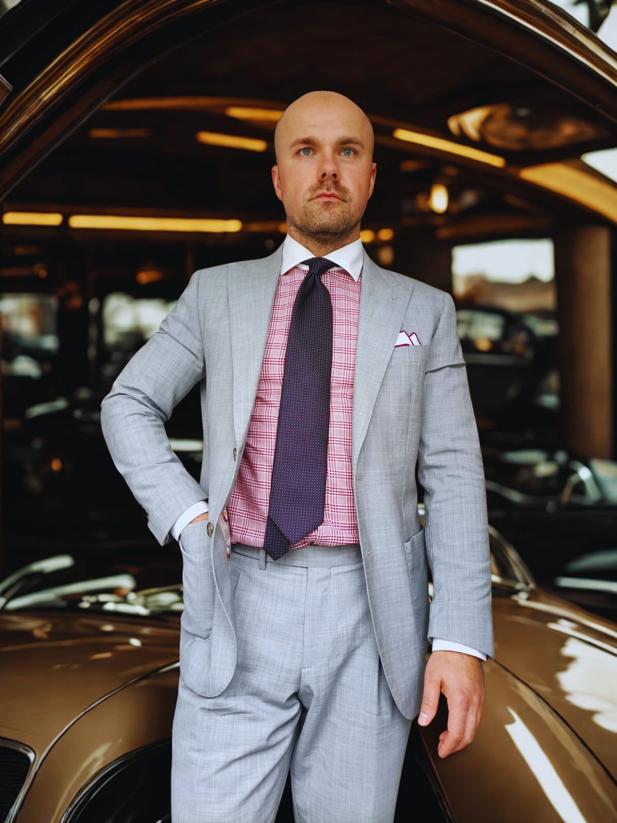 Grey Reigns Supreme: Why Light Grey Suits Define Modern Elegance