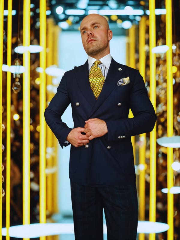 The Club Blazer: A Timeless Wardrobe Staple for Every Occasion